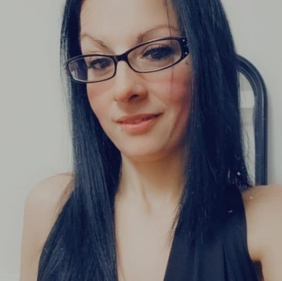 Meet your Posher, Nancy - Picture 1 of 1